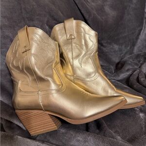 Soda Metallic Gold Heeled Boots